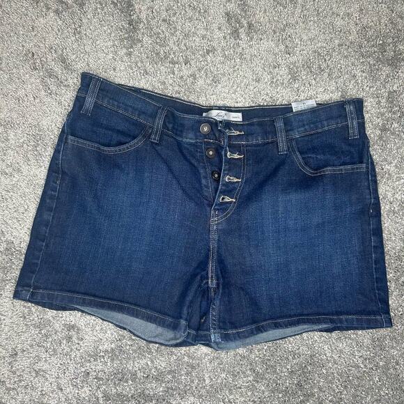 Levi's Pants - Levi's shorts Size 14 button fly